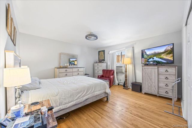 782 Tuckahoe Road 3C, Yonkers, NY 10710