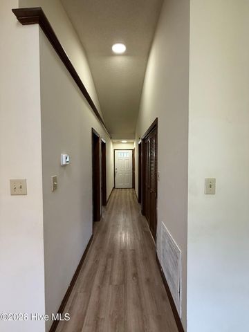 715 Pinewood Drive, Jacksonville, NC 28546