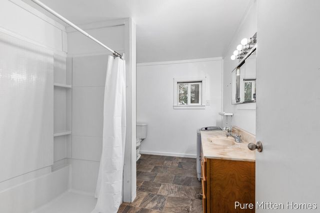 3803 Underwood Drive, Bitely, MI 49309