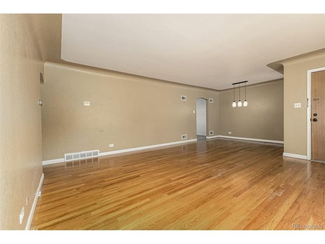 5905 W 37th Pl, Wheat Ridge, CO 80212