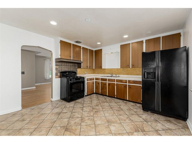 5905 W 37th Pl, Wheat Ridge, CO 80212