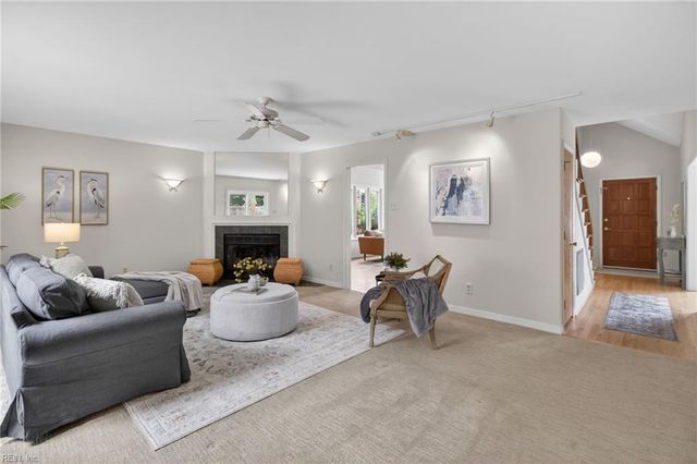 1105 Birdneck Lake DR, Virginia Beach, VA 23451