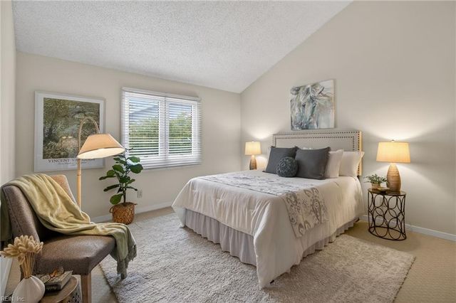 1105 Birdneck Lake DR, Virginia Beach, VA 23451