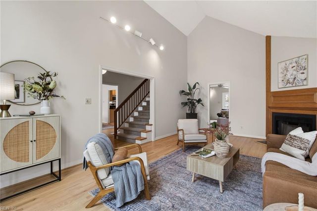 1105 Birdneck Lake DR, Virginia Beach, VA 23451