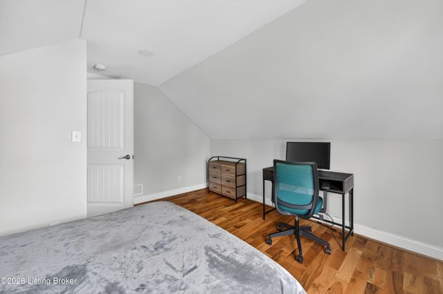 1320 Winter Ave, Louisville, KY 40204