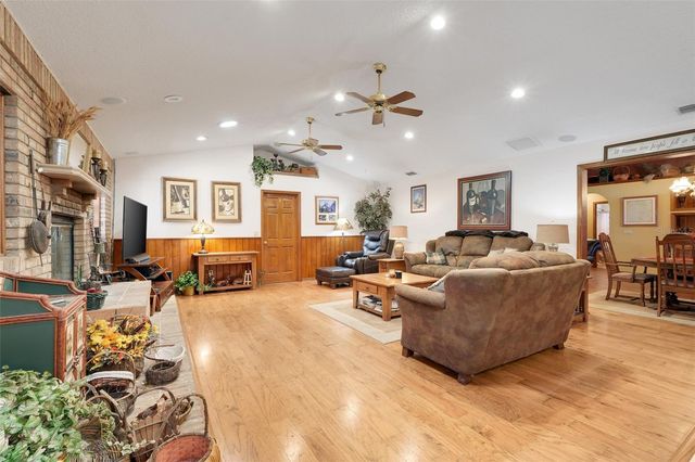 17200 PERU ROAD, Umatilla, FL 32784