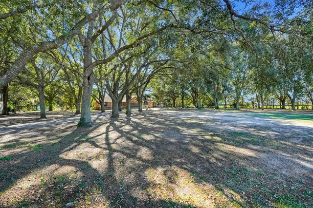 17200 PERU ROAD, Umatilla, FL 32784