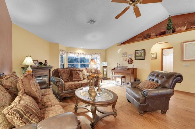 17200 PERU ROAD, Umatilla, FL 32784