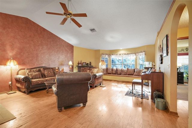 17200 PERU ROAD, Umatilla, FL 32784