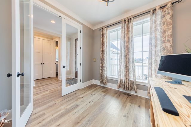 6521 Camellia Creek Drive, Raleigh, NC 27603