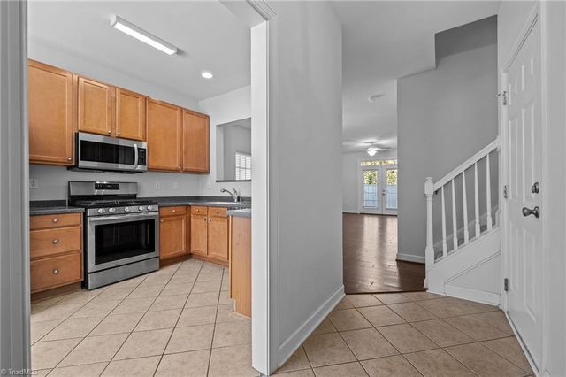 1425 New Garden Road A, Greensboro, NC 27410