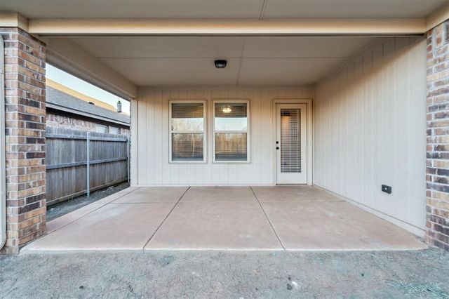 10321 NW 34th Terrace, Yukon, OK 73099