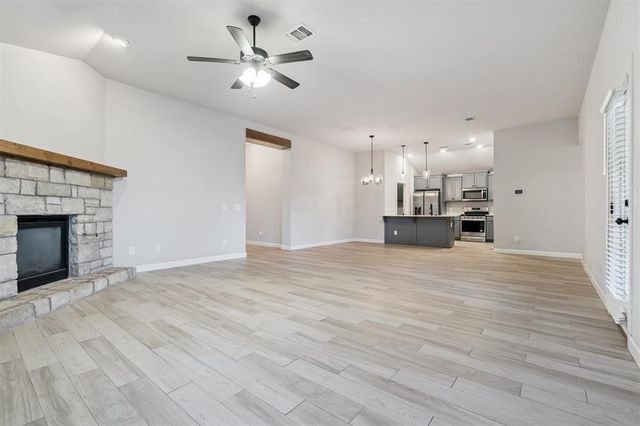 10321 NW 34th Terrace, Yukon, OK 73099