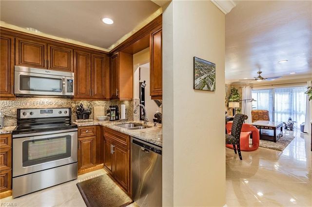 1519 CAPE CORAL PKY W 1, Cape Coral, FL 33914