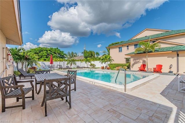 1519 CAPE CORAL PKY W 1, Cape Coral, FL 33914