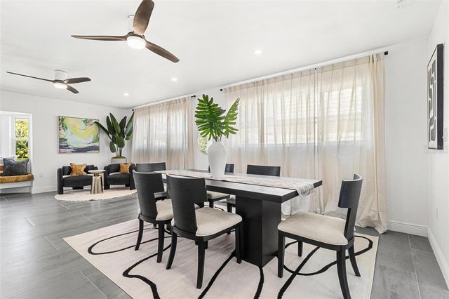 380 COLONY POINT ROAD S, St Petersburg, FL 33705