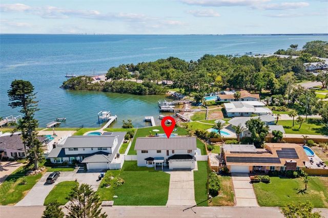 380 COLONY POINT ROAD S, St Petersburg, FL 33705