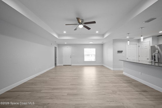 1368 Schneider Street SW, Palm Bay, FL 32908