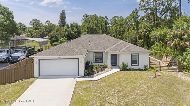 1368 Schneider Street SW, Palm Bay, FL 32908