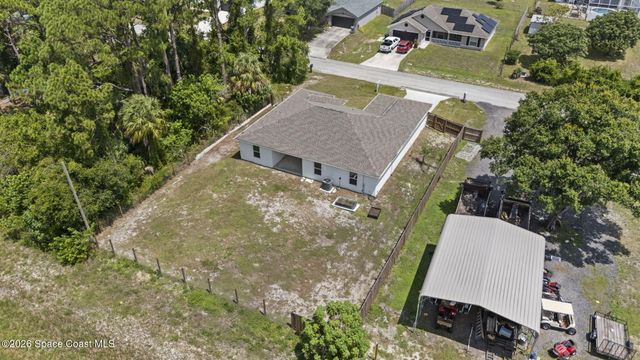1368 Schneider Street SW, Palm Bay, FL 32908