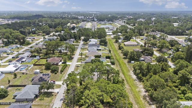 1368 Schneider Street SW, Palm Bay, FL 32908