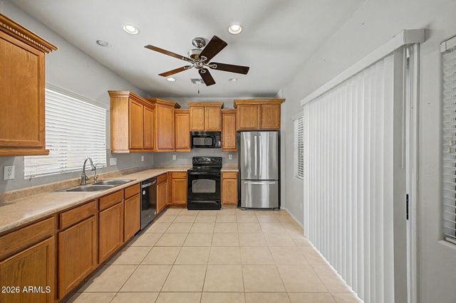 10267 W VIA DEL SOL -- 394, Peoria, AZ 85383