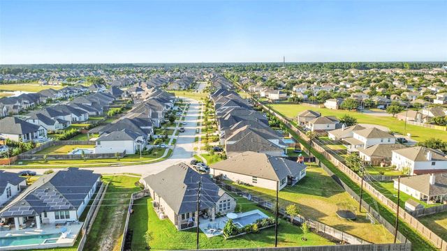 8903 Square View Lane, Tomball, TX 77375