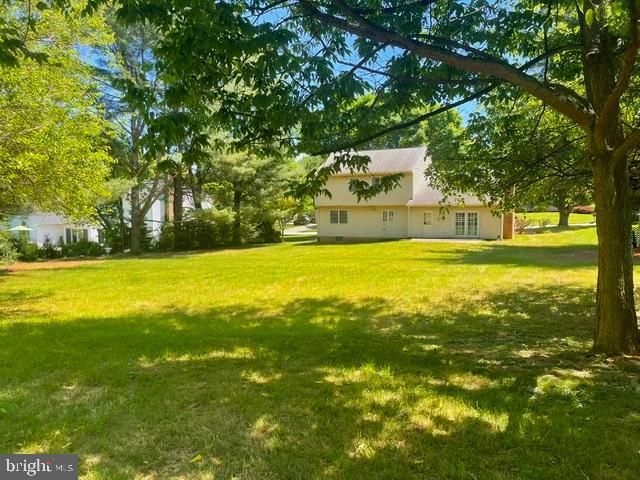 406 CHARMAYNE AVE, Lancaster, PA 17603