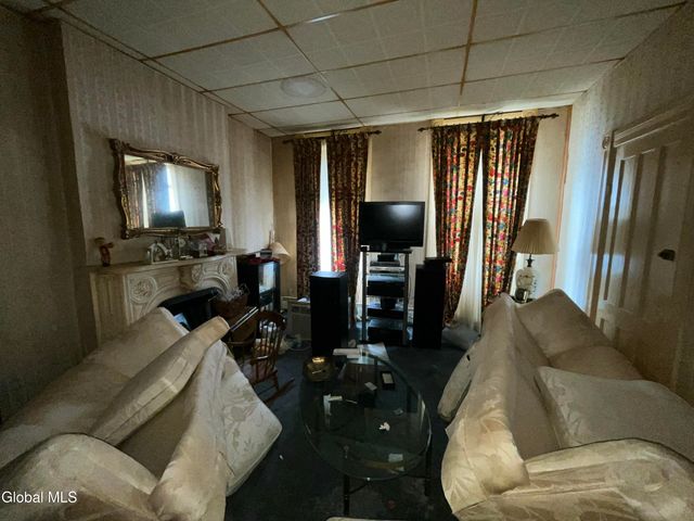 2238 14th Street, Troy, NY 12180