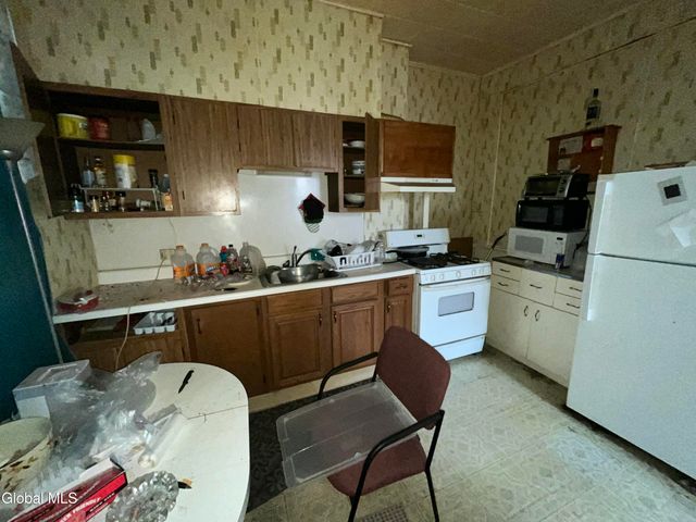 2238 14th Street, Troy, NY 12180