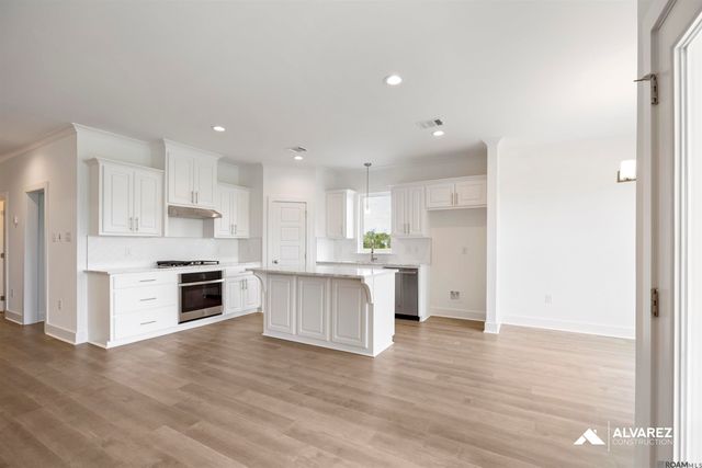 18960 Frankel Ave, Zachary, LA 70791