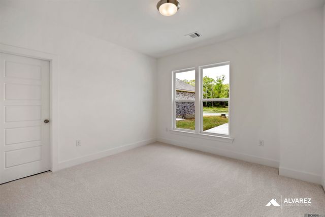 18960 Frankel Ave, Zachary, LA 70791