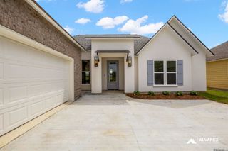 18960 Frankel Ave, Zachary, LA 70791