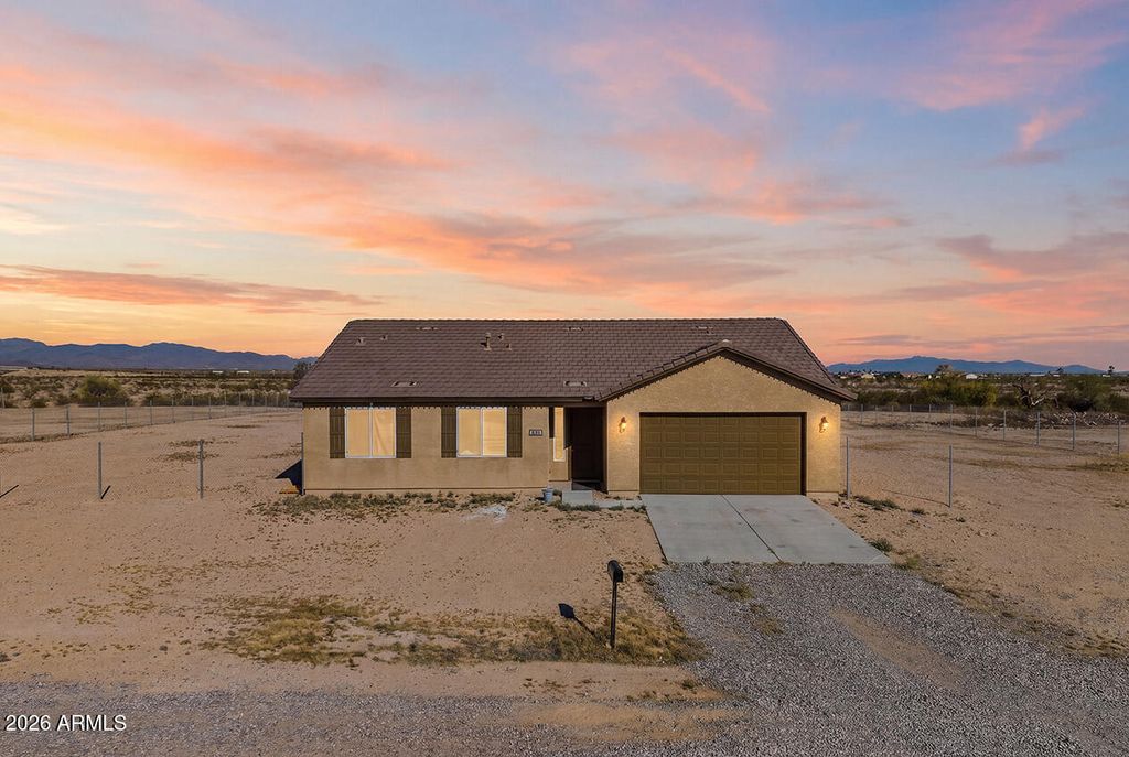 Image 1 of property listing at 445 S 310TH Drive, Buckeye, AZ 85326