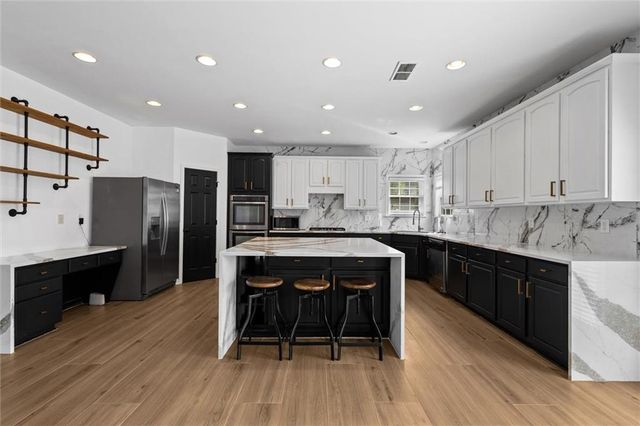 4507 Bellwood Circle, Atlanta, GA 30349