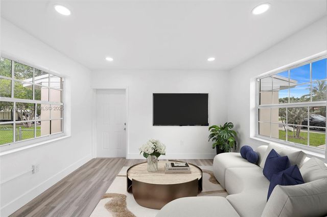 1400 SW 62nd Ave, West Miami, FL 33144