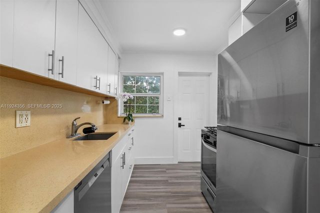 1400 SW 62nd Ave, West Miami, FL 33144