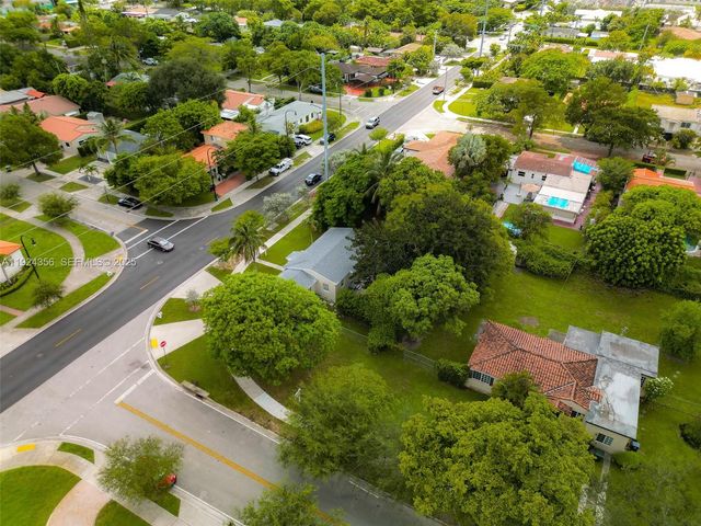 1400 SW 62nd Ave, West Miami, FL 33144