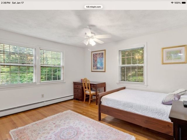 96 Washburn Avenue, Wellesley, MA 02481