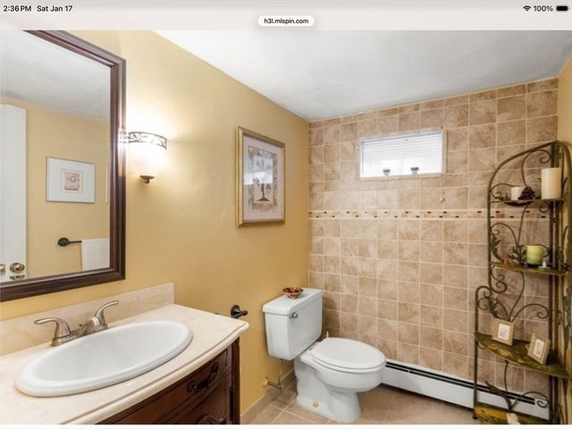 96 Washburn Avenue, Wellesley, MA 02481