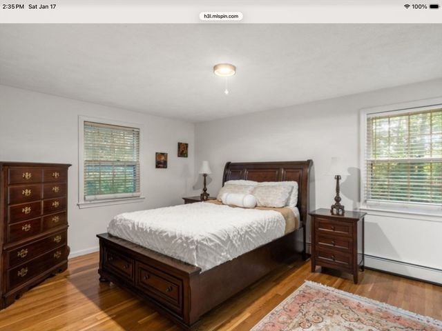 96 Washburn Avenue, Wellesley, MA 02481