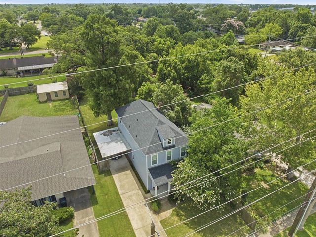3007 Warren Avenue, Lake Charles, LA 70601