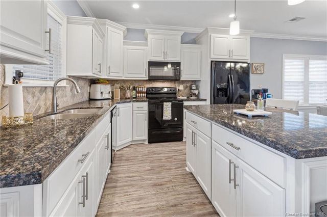 3007 Warren Avenue, Lake Charles, LA 70601