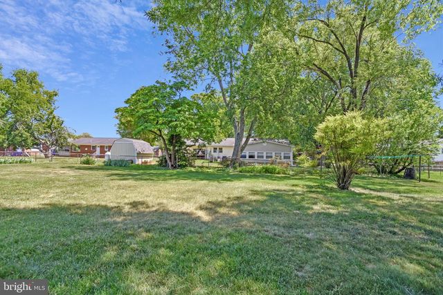 12815 THOMPSON DR, Waldorf, MD 20602