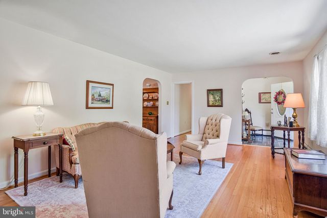 12815 THOMPSON DR, Waldorf, MD 20602