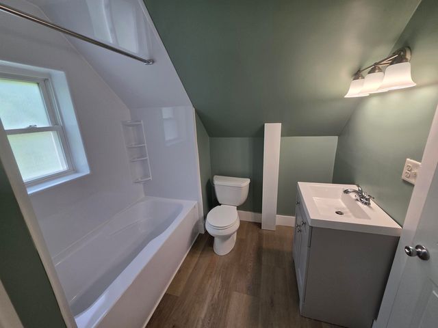 6 Pine Street, Lebanon, NH 03766