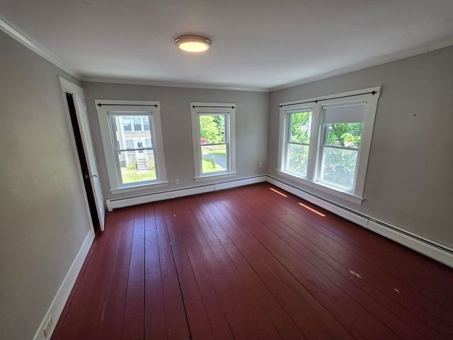6 Pine Street, Lebanon, NH 03766