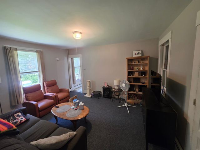 6 Pine Street, Lebanon, NH 03766