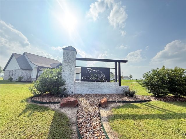 3201 Hunters Crossing Trail, Bryan, TX 77808