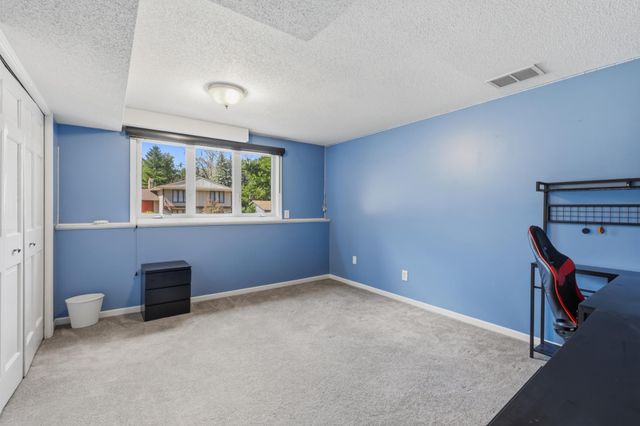 3005 W 135th Street, Burnsville, MN 55337